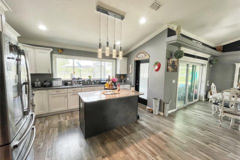 House in Dunnellon, Florida 3 bedrooms, 158.31 sq.m. № 2351586 - photo 3