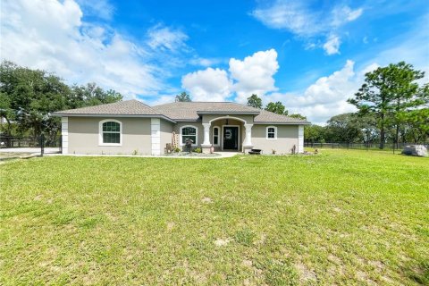 House in Dunnellon, Florida 3 bedrooms, 158.31 sq.m. № 2351586