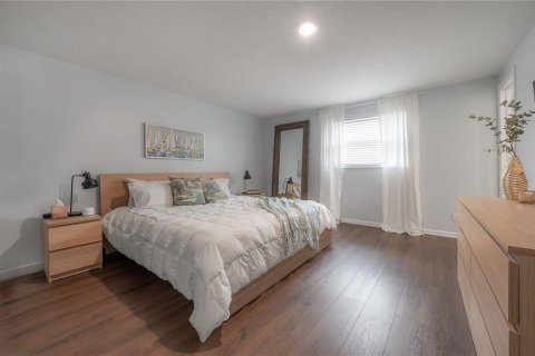 Villa ou maison à vendre à Tampa, Floride: 4 chambres, 159.88 m2 № 1919922 - photo 21