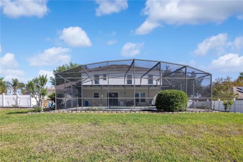 House in Clermont, Florida 4 bedrooms, 222.22 sq.m. № 2151769 - photo 28