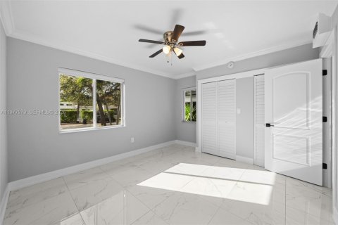 Снять в аренду виллу или дом в Майами-Бич, Флорида 4 спальни, 225.75м2, № 2046225 - фото 25