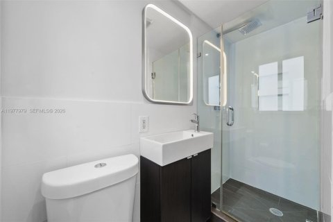 Снять в аренду виллу или дом в Майами-Бич, Флорида 4 спальни, 225.75м2, № 2046225 - фото 15