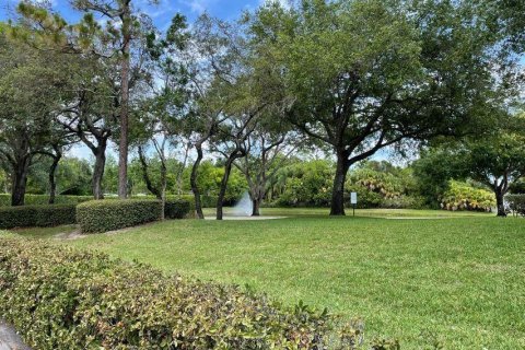 Condo in Port St. Lucie, Florida, 2 bedrooms  № 2399992 - photo 26