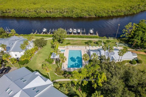 Condo in Port St. Lucie, Florida, 2 bedrooms  № 2399992 - photo 17