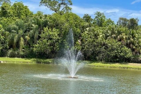 Condo in Port St. Lucie, Florida, 2 bedrooms  № 2399992 - photo 27