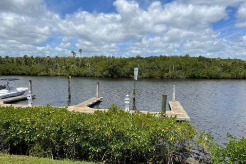 Condo in Port St. Lucie, Florida, 2 bedrooms  № 2399992 - photo 29