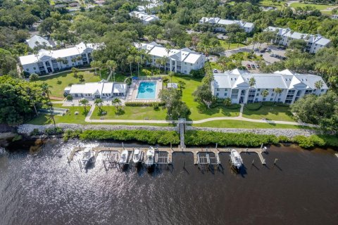 Condo in Port St. Lucie, Florida, 2 bedrooms  № 2399992 - photo 20