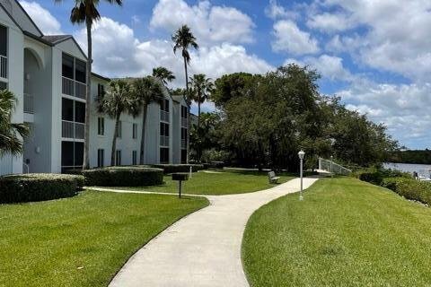 Condo in Port St. Lucie, Florida, 2 bedrooms  № 2399992 - photo 6