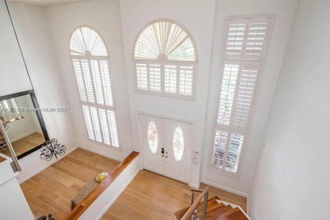 House in Weston, Florida 5 bedrooms, 276.2 sq.m. № 1872381 - photo 21