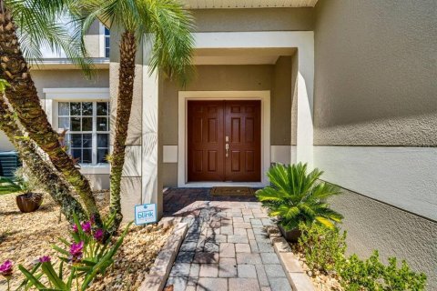 House in Kissimmee, Florida 5 bedrooms, 244.89 sq.m. № 1723194 - photo 3