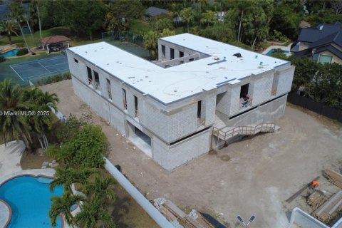 Купить виллу или дом в Майами, Флорида 6 спален, 891.86м2, № 1957380 - фото 9