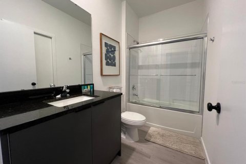 Townhouse in Kissimmee, Florida 3 bedrooms, 127.46 sq.m. № 1654515 - photo 8