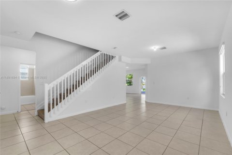 Villa ou maison à vendre à Homestead, Floride: 4 chambres, 227.7 m2 № 1946341 - photo 13