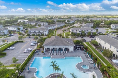 Villa ou maison à vendre à Homestead, Floride: 4 chambres, 227.7 m2 № 1946341 - photo 25
