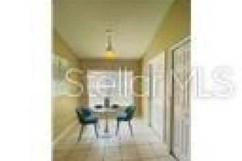 Casa en venta en Kissimmee, Florida, 4 dormitorios, 169.27 m2 № 436852 - foto 10