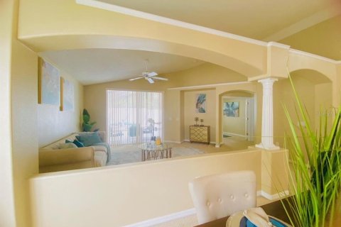 Casa en venta en Kissimmee, Florida, 4 dormitorios, 169.27 m2 № 436852 - foto 15
