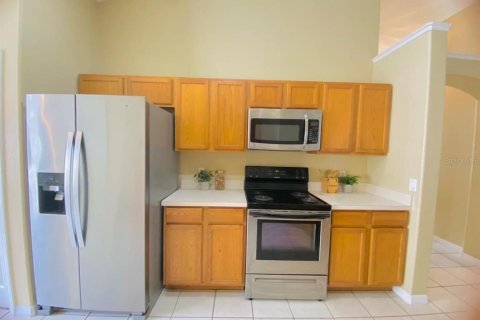 Casa en venta en Kissimmee, Florida, 4 dormitorios, 169.27 m2 № 436852 - foto 24