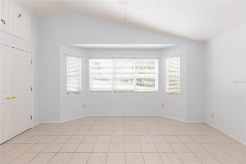 House in Dade City, Florida 3 bedrooms, 202.62 sq.m. № 2266534 - photo 24