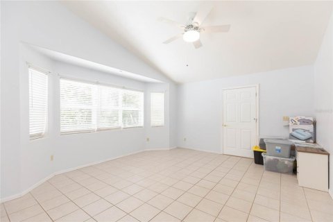 House in Dade City, Florida 3 bedrooms, 202.62 sq.m. № 2266534 - photo 22