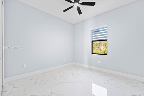 House in Lehigh Acres, Florida 4 bedrooms № 2048565 - photo 21