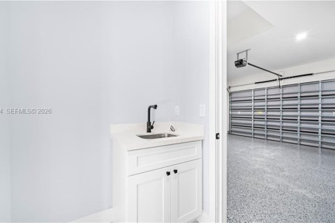 House in Lehigh Acres, Florida 4 bedrooms № 2048565 - photo 27