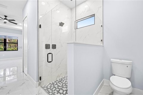 House in Lehigh Acres, Florida 4 bedrooms № 2048565 - photo 18