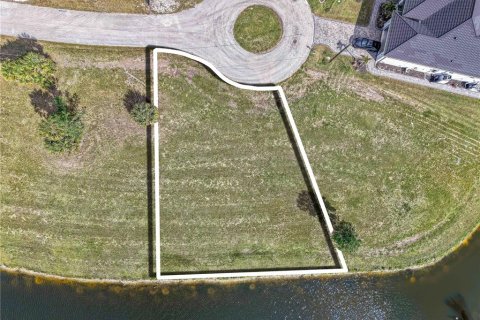 Terreno en venta en Punta Gorda, Florida № 2212824 - foto 2