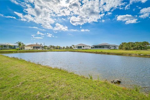 Terreno en venta en Punta Gorda, Florida № 2212824 - foto 3