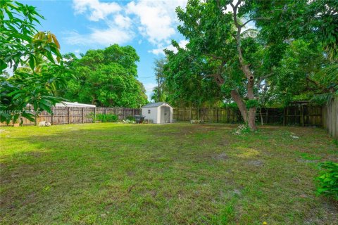 Купить виллу или дом в Норт-Майами, Флорида 2 спальни, 125.98м2, № 1972537 - фото 17