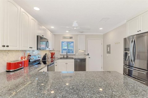 Condominio en venta en Sarasota, Florida, 2 dormitorios, 94.39 m2 № 2349860 - foto 22