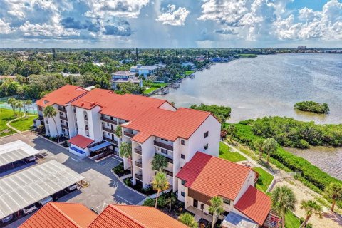 Condominio en venta en Sarasota, Florida, 2 dormitorios, 94.39 m2 № 2349860 - foto 3