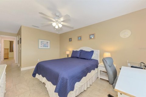 Condominio en venta en Sarasota, Florida, 2 dormitorios, 94.39 m2 № 2349860 - foto 30