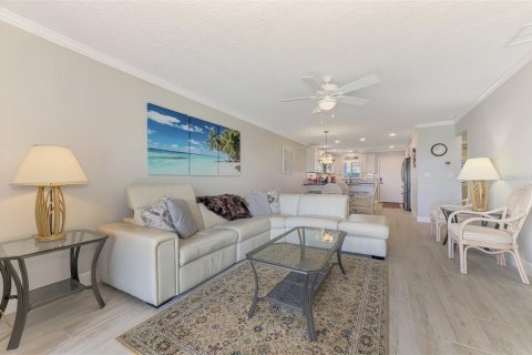 Condominio en venta en Sarasota, Florida, 2 dormitorios, 94.39 m2 № 2349860 - foto 17