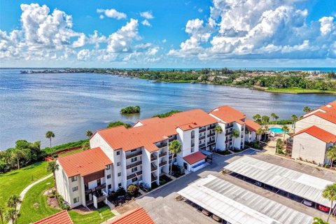 Condominio en venta en Sarasota, Florida, 2 dormitorios, 94.39 m2 № 2349860 - foto 2