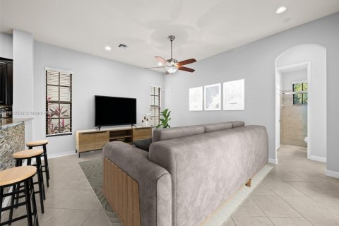 House in Cooper City, Florida 4 bedrooms, 230.4 sq.m. № 1970966 - photo 13