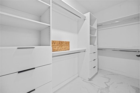 Купить виллу или дом в Маскотт, Флорида 5 комнат, 164.07м2, № 1793911 - фото 18