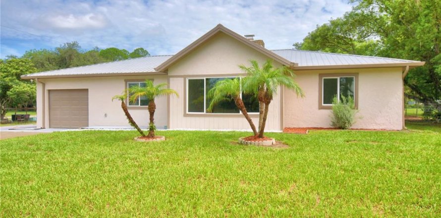 Casa en Lakeland, Florida 3 dormitorios, 188.03 m2 № 2287329