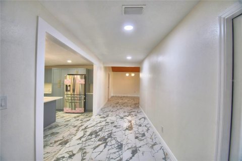 Casa en venta en Lakeland, Florida, 3 dormitorios, 188.03 m2 № 2287329 - foto 19