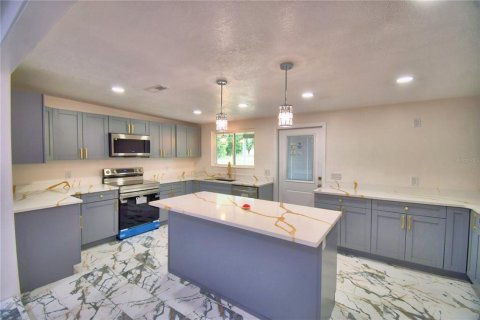 Casa en venta en Lakeland, Florida, 3 dormitorios, 188.03 m2 № 2287329 - foto 23