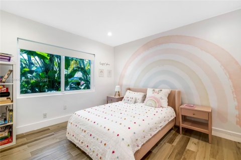 Casa en venta en Miami, Florida, 3 dormitorios, 194.82 m2 № 1883819 - foto 7