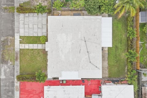 Villa ou maison à vendre à Hialeah, Floride: 4 chambres, 167.5 m2 № 2011437 - photo 30