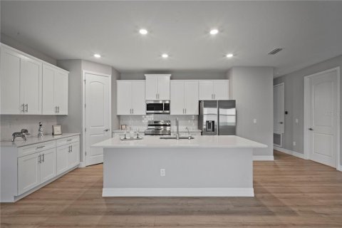 House in Palm Bay, Florida 4 bedrooms, 186.27 sq.m. № 1877336 - photo 26