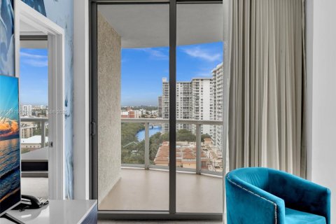 Copropriété à vendre à Sunny Isles Beach, Floride: 2 chambres, 84.36 m2 № 1942203 - photo 4