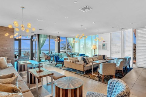 Copropriété à vendre à Sunny Isles Beach, Floride: 2 chambres, 84.36 m2 № 1942203 - photo 29