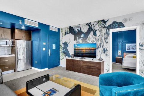 Copropriété à vendre à Sunny Isles Beach, Floride: 2 chambres, 84.36 m2 № 1942203 - photo 8