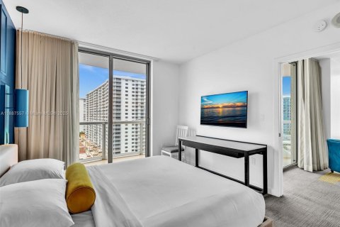 Copropriété à vendre à Sunny Isles Beach, Floride: 2 chambres, 84.36 m2 № 1942203 - photo 18