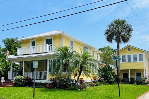 House in Saint Augustine, Florida 4 bedrooms, 246.84 sq.m. № 1757667 - photo 1