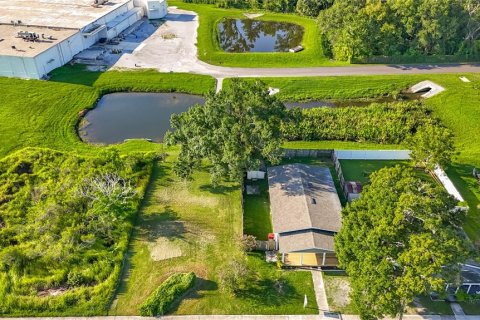 House in Plant City, Florida 2 bedrooms, 117.06 sq.m. № 1816904 - photo 27