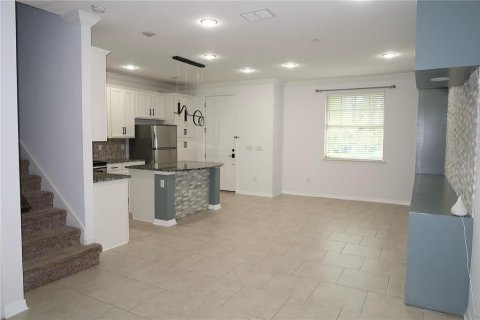 Adosado en venta en Orlando, Florida, 2 dormitorios, 149.29 m2 № 1531963 - foto 4