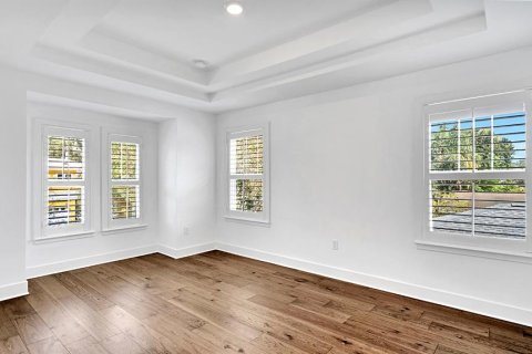 House in Orlando, Florida 5 bedrooms, 253.53 sq.m. № 2419546 - photo 14